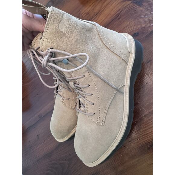 SOREL Lace-up Hi-line boots canoe tawny buff NEW Retail $185 - Size 8.5 NIB NEW - Picture 8 of 16